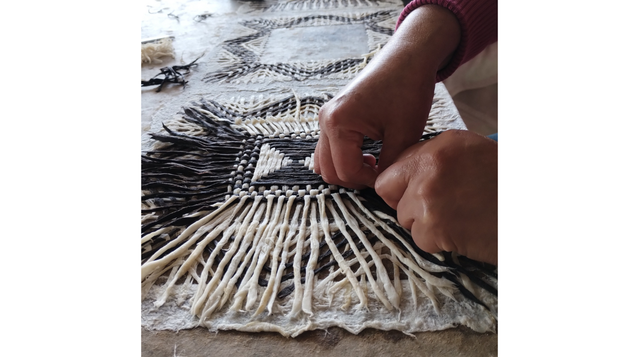 Cuadro Artesanal en Papel Amate, Decoración de Pared Hecho a Mano, Arte de Pared.